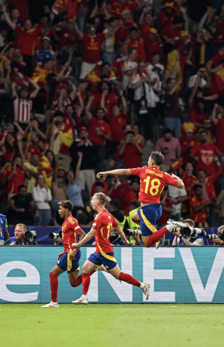 关于精彩争夺！欧洲杯资格赛强队前仆后继的信息