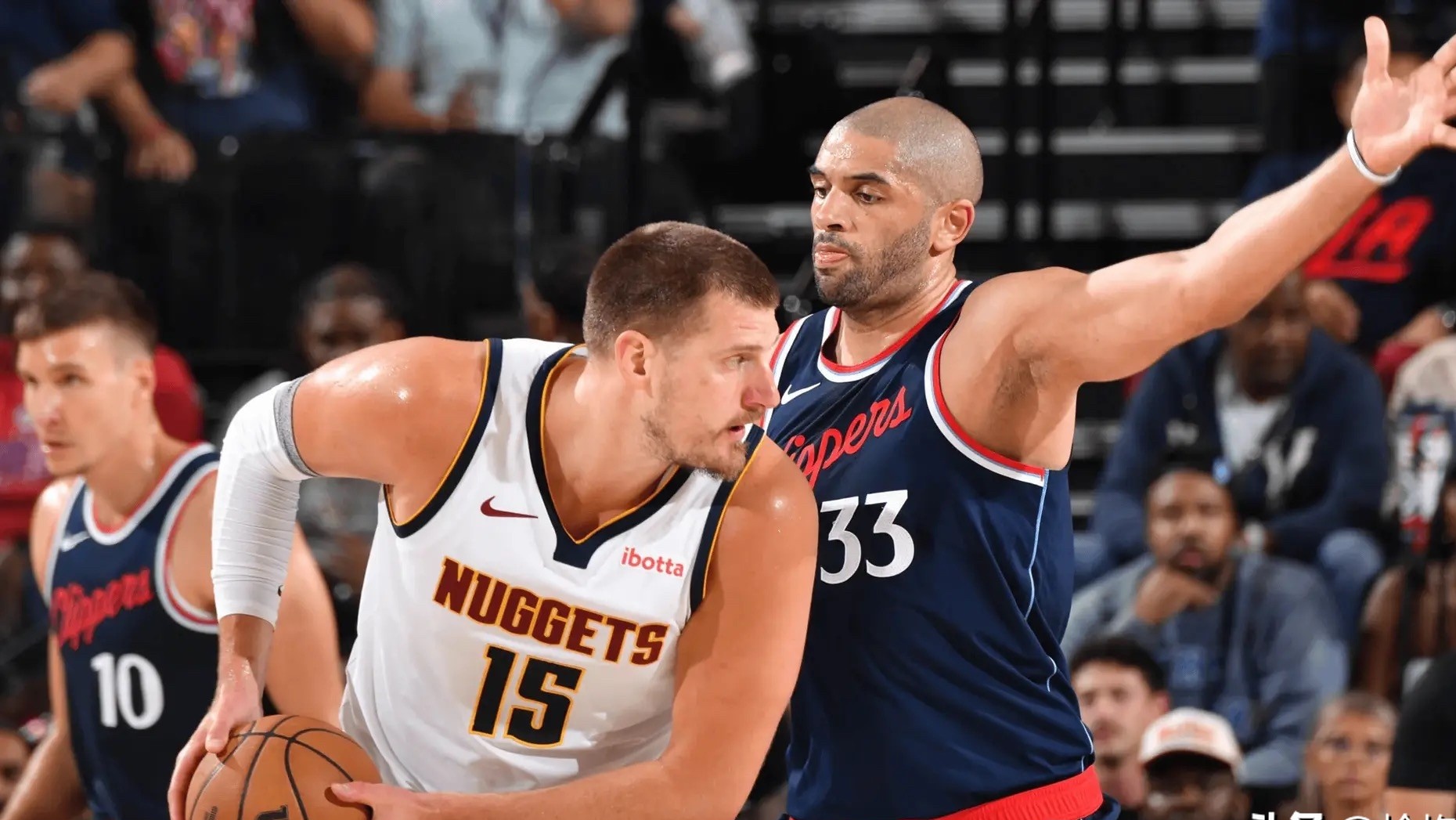 巴西男篮险胜快船，约基奇高光表现的简单介绍