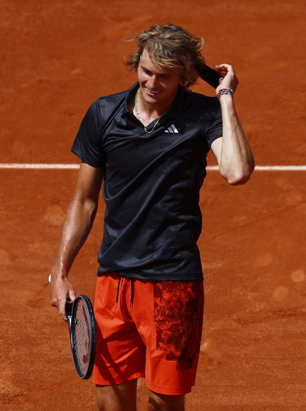 PG电子游戏-西班牙网球队血洗法国网球队，兹维列夫高光表现的简单介绍