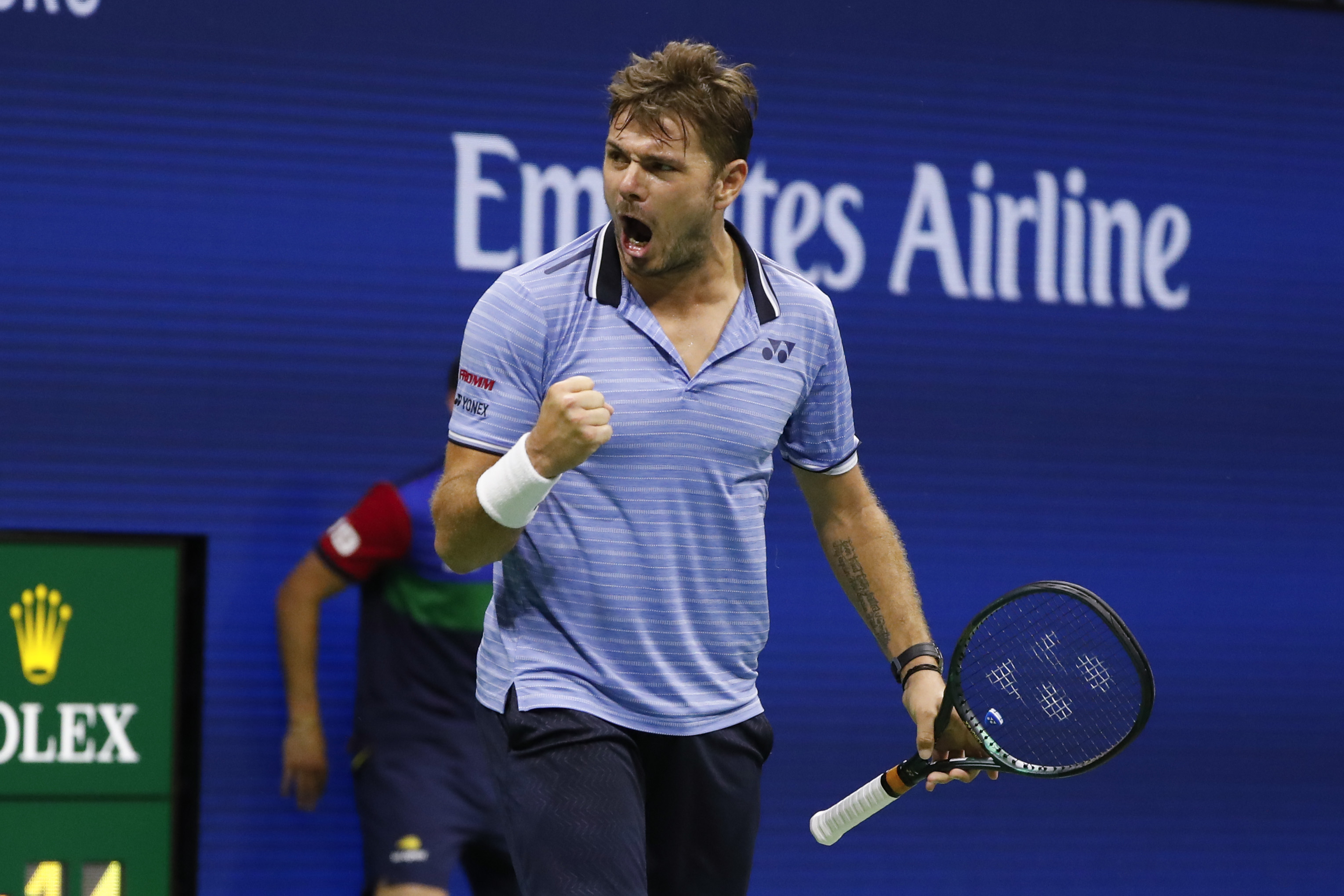 包含美国网球队逆转法国网球队，瓦林卡制霸全场的词条