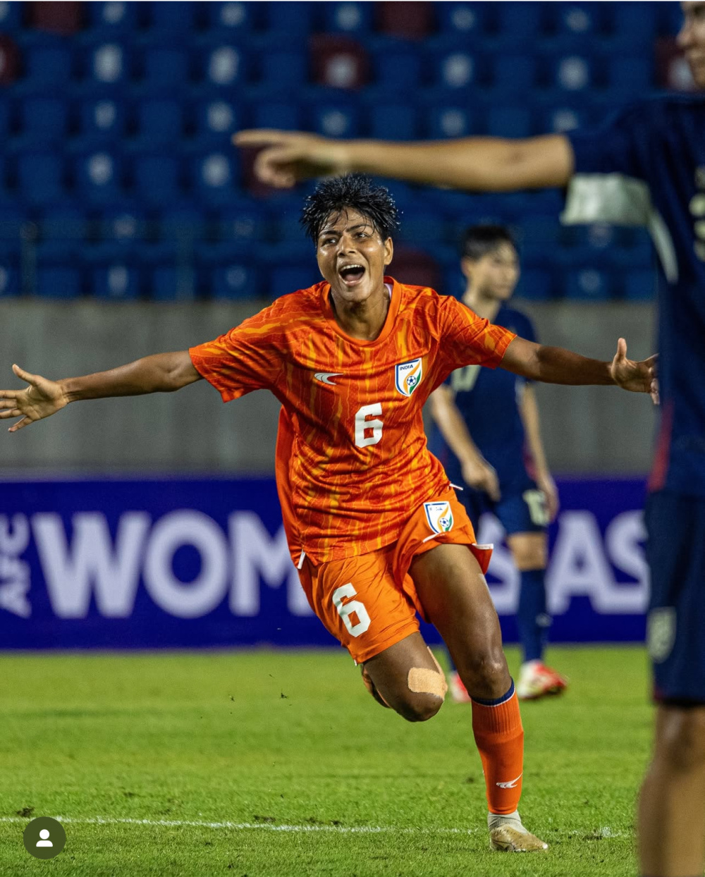 包含亚洲杯女足决赛即将打响谁将夺冠？的词条