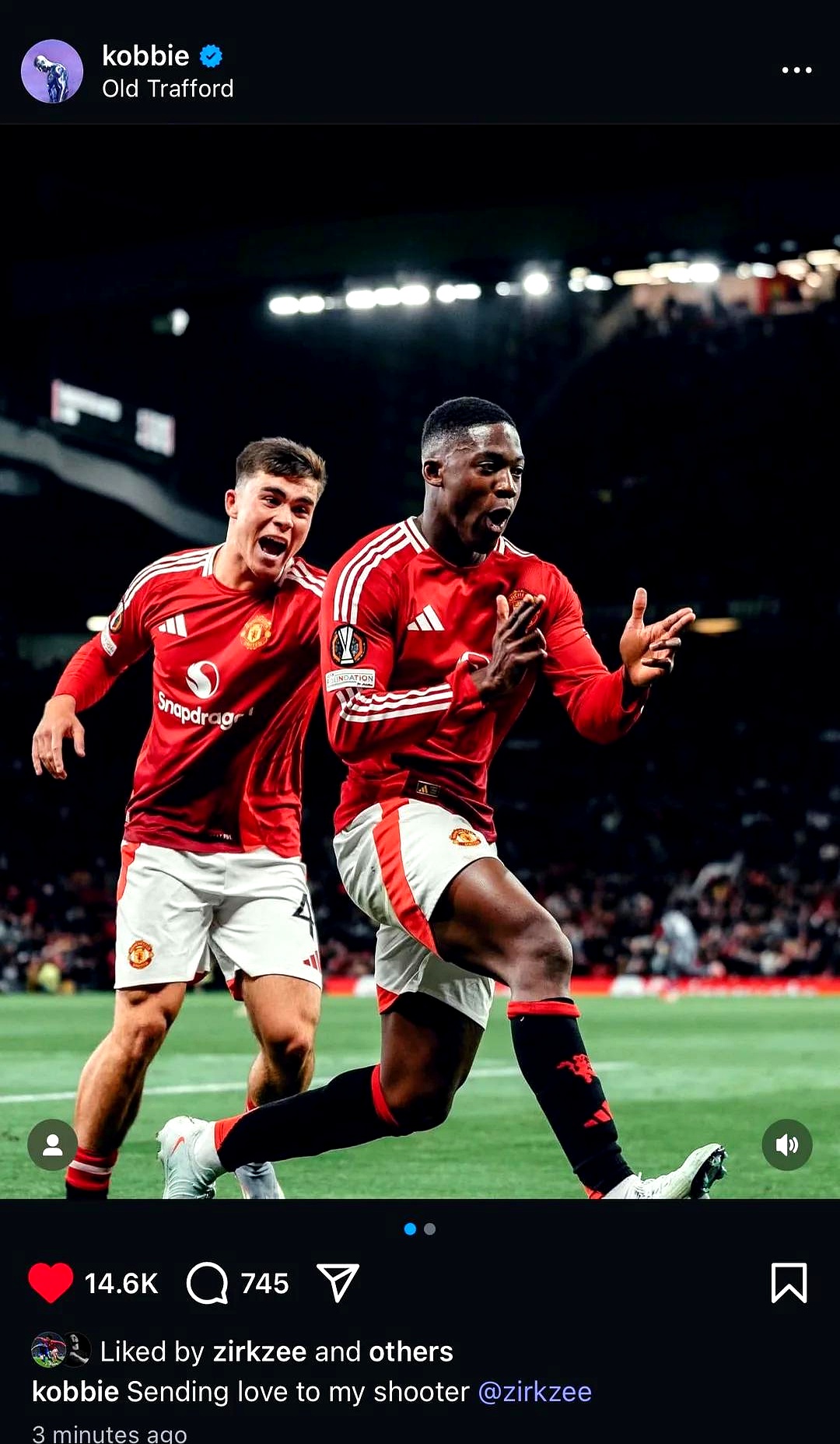 曼联客场战胜对手,保住前四席位 曼联客场战胜对手,保住前四席位