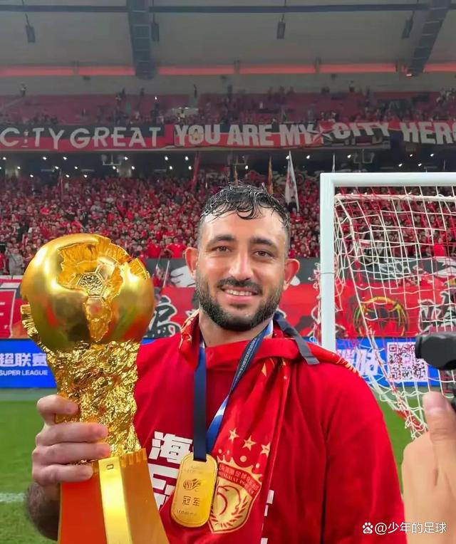 上海球队顽强拼搏，逆袭夺取胜利的简单介绍