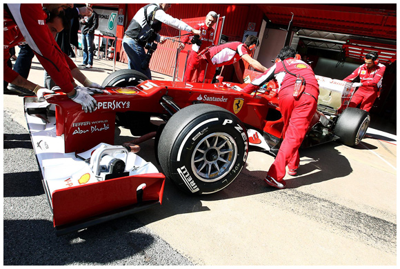 雷诺车队绝杀红牛二队,阿隆索带队取胜 雷诺车队绝杀红牛二队,阿隆索带队取胜