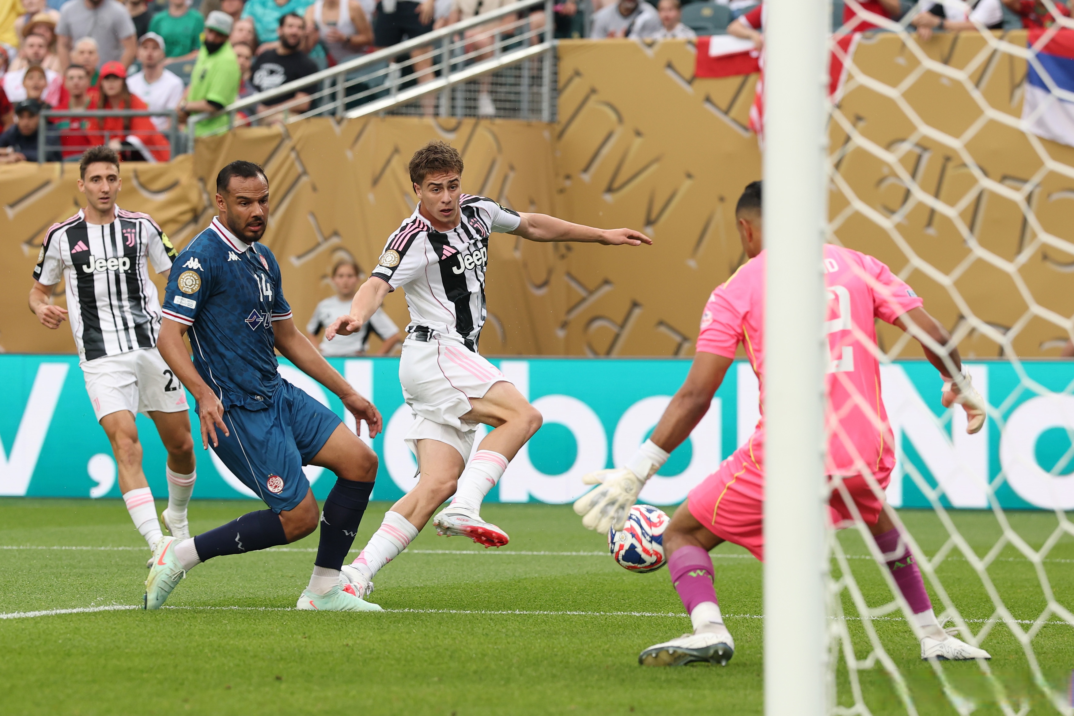 包含尤文图斯客场取胜:意大利联赛领先优势巩固的词条 包含尤文图斯客场取胜:意大利联赛领先优势巩固的词条