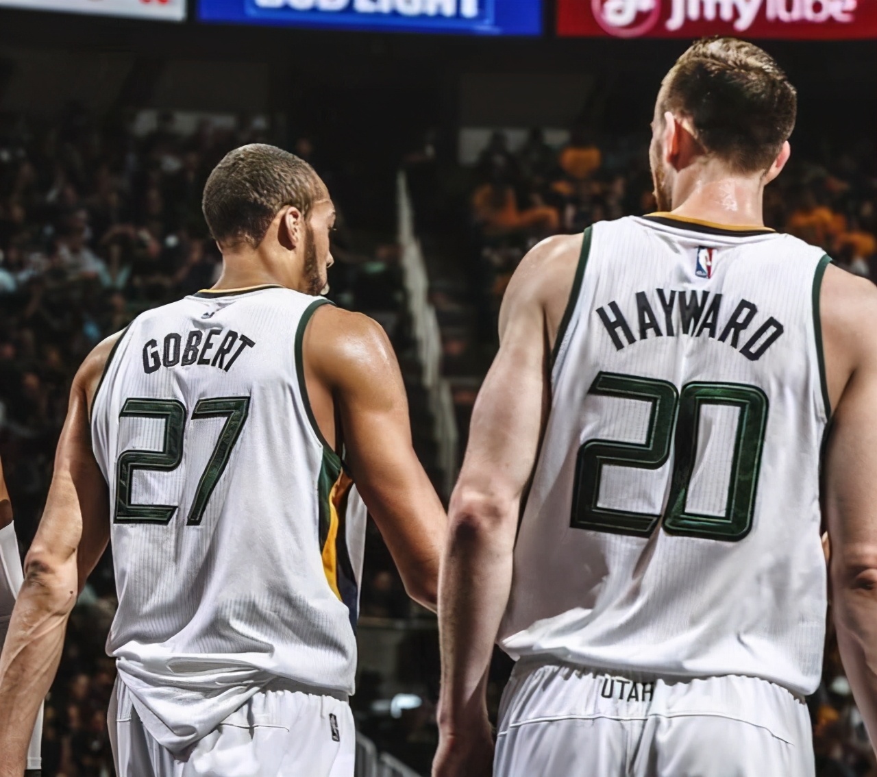 勇士逆转太阳,武切维奇带队取胜 勇士逆转太阳,武切维奇带队取胜