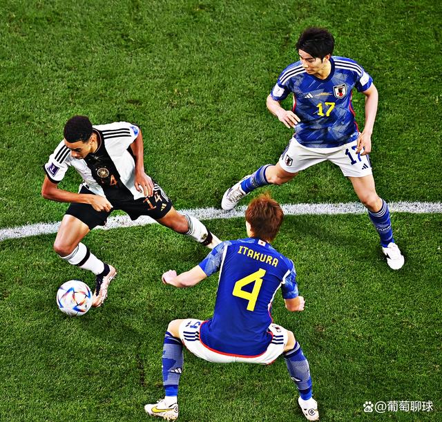 包含德国爆冷勒沃库森，恩昆库完成帽子戏法的词条