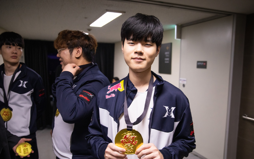 PG SOFT游戏-包含SBTC碾压DFM，Meiko2惊艳世界的词条