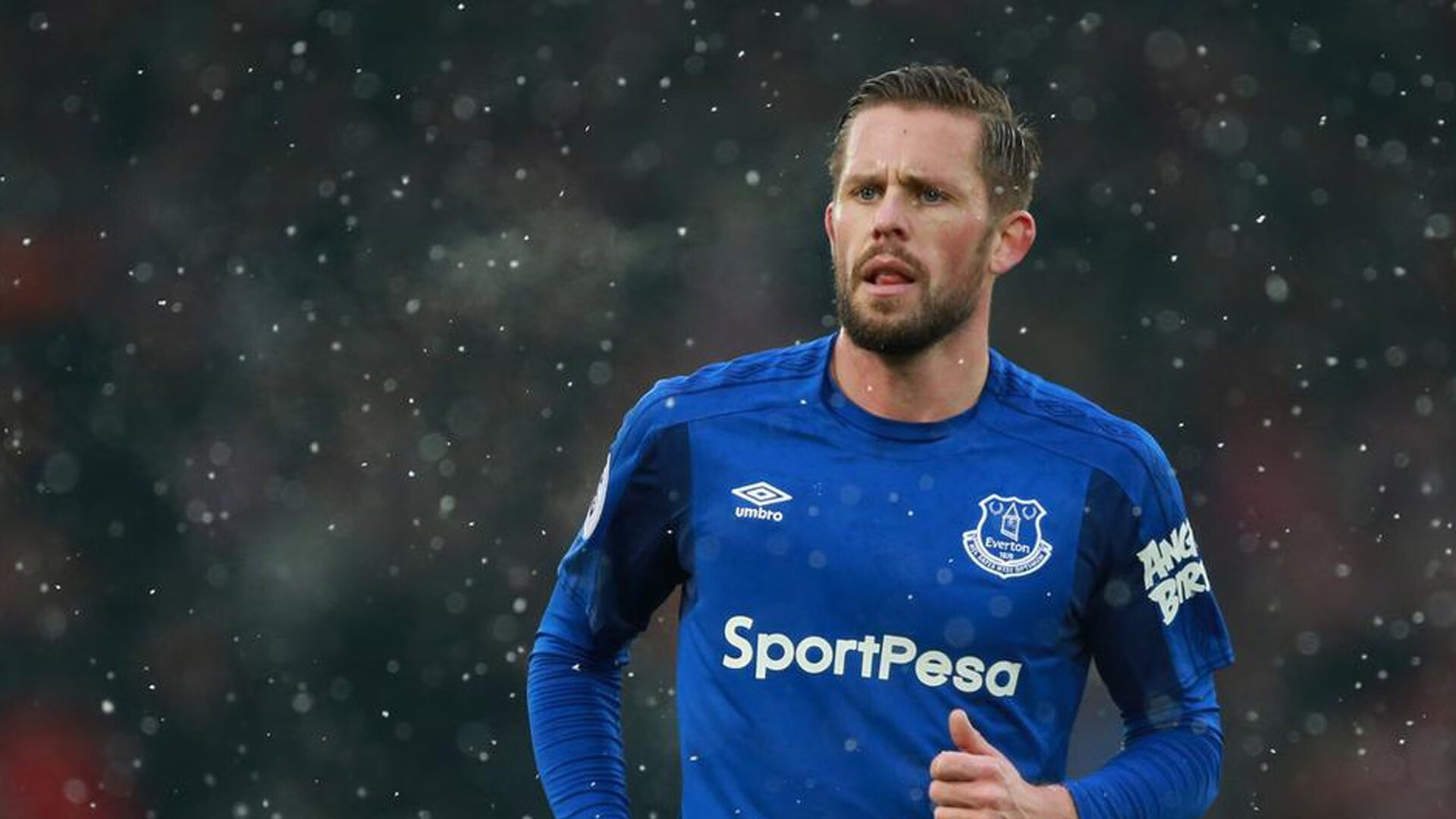 鹈鹕爆冷新疆队,布伦森状态火热改写格局