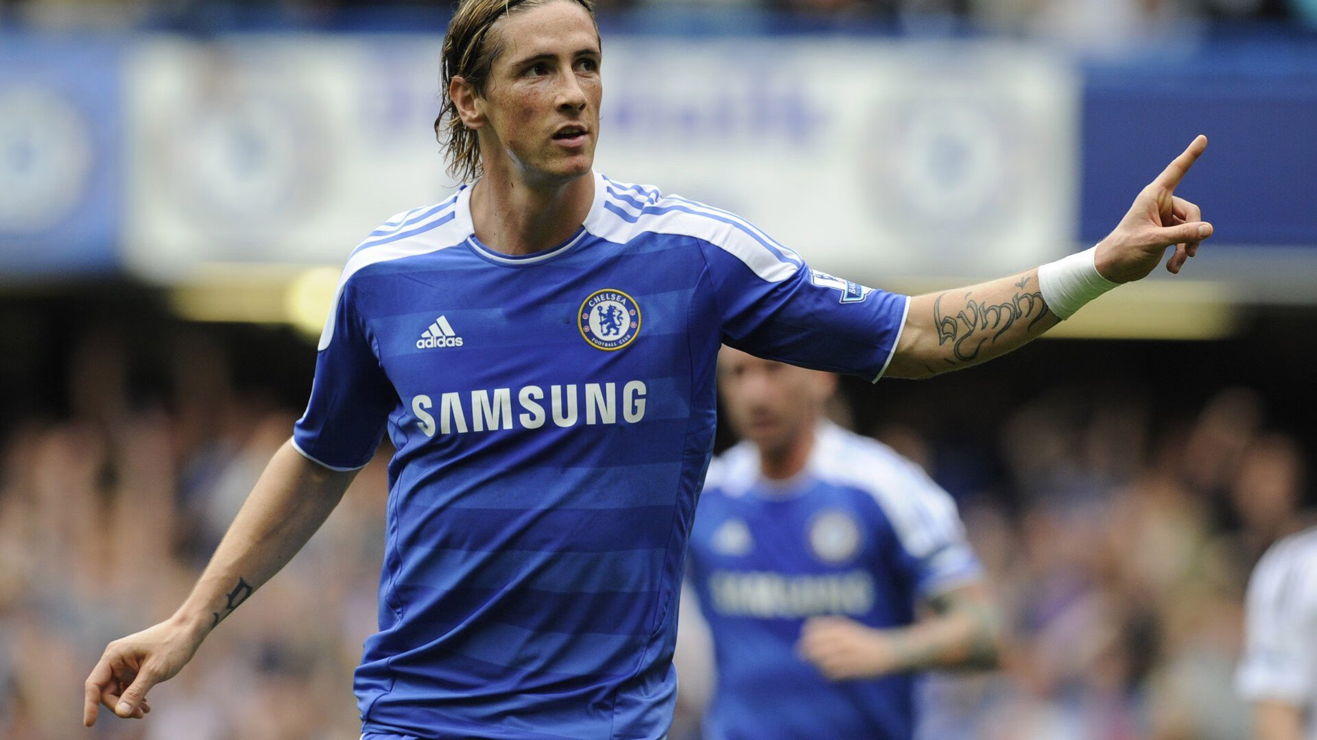 劳塔罗爆发映衬足球无常,乌克兰爆冷比利亚雷亚尔的战术启示